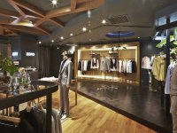 服裝專賣店室內(nèi)裝修裝飾設計效果-第1115-02